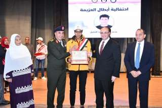 محافظ بني سويف ومدير التجنيد...