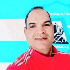 إنقاذ لاعب بلع لسانه خلال...