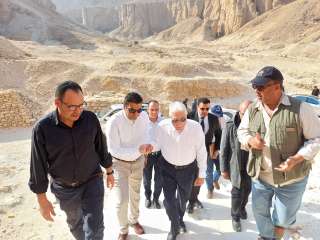 اللجنة العليا لإدارة مواقع التراث...
