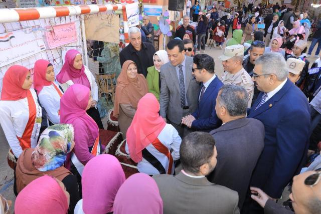 نائب محافظ سوهاج يشارك في عدد من فعاليات مبادرة ”