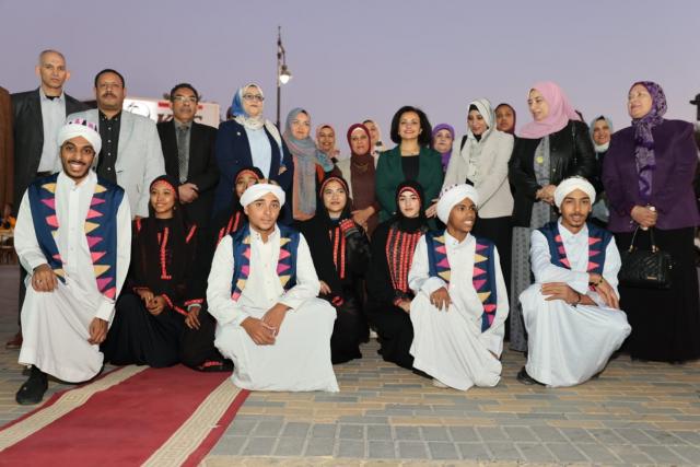 معرض ”كنوز