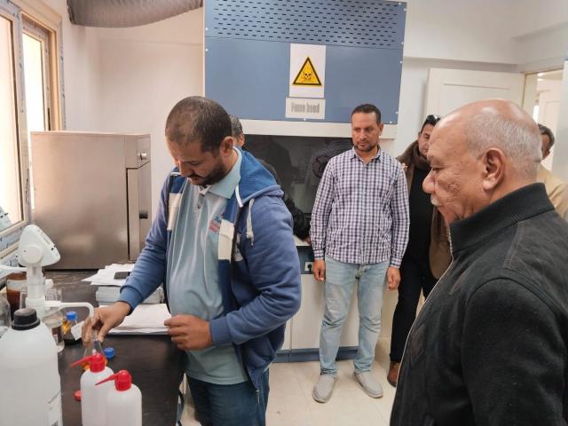 رئيس مياه البحر الأحمريتفقد محطة تحليه المياه