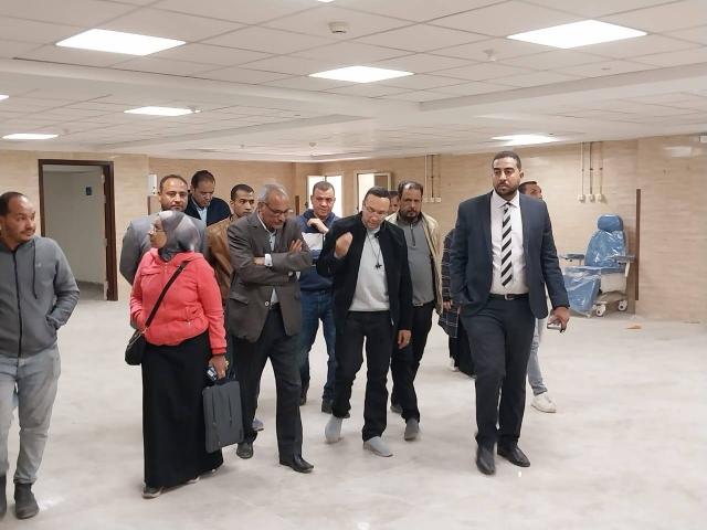 جولة فريق الطب العلاجي بـ "صحة قنا"