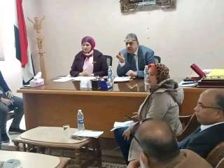 سكرتير مساعد الفيوم يعقد اللقاء...