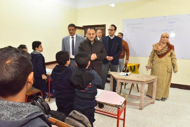 محافظ أسيوط يفتتح مدرسة الجلاء الإبتدائية المشتركة