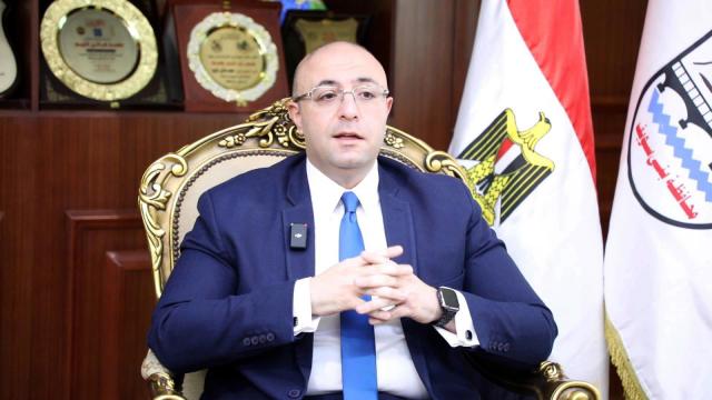 الدكتورمحمد هاني غنيم محافظ بني سويف
