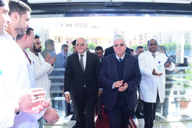 جولة وزير التعليم العالي