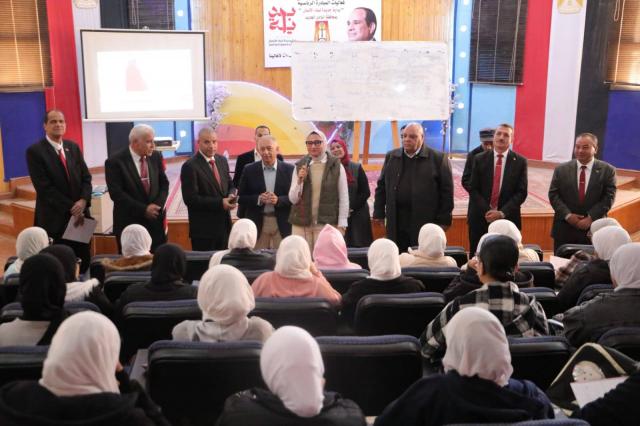 جولة نائب محافظ الوادي الجديد