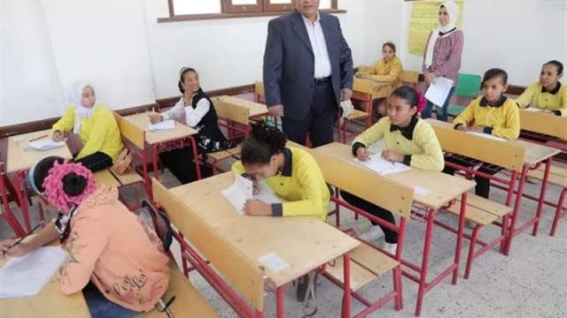 بدء امتحانات النقل للمواد غير المضافة للمجموع