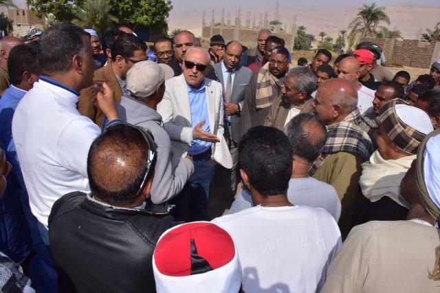 جولة محافظ الأقصر