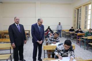 خصم شهر من راتب 3...
