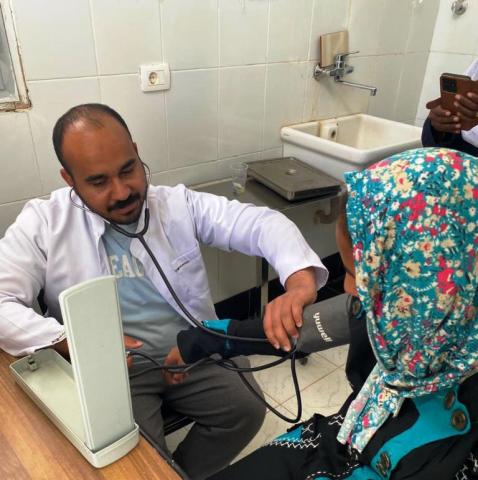 افتتاح مكتب للكشف الطبي على المتزوجين حديثا
