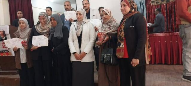 المكرمون