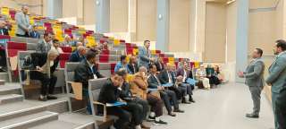 وفد من جامعة الوادى الجديد...