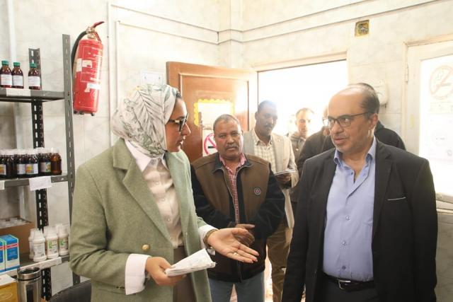 جولة نائب محافظ الوادي الجديد