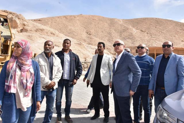 جولة محافظ الأقصر