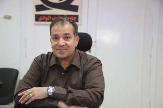 رئيس جامعة جنوب الوادى يناقش...