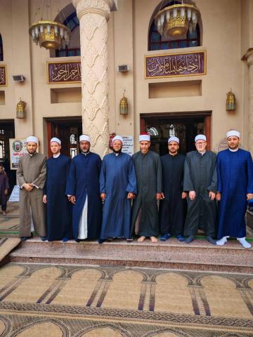 انطلاق أكبر قافلة دعوية من مسجد الميناء الكبير