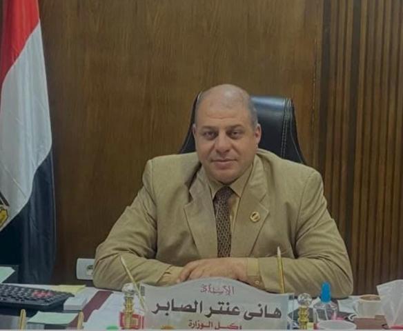 هاني عنتر ، وكيل وزارة التربية والتعليم بقنا،