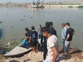 انتشال جثمان طفل غرق في...