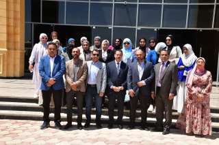 رئيس جامعة الوادى الجديد يفتتح...