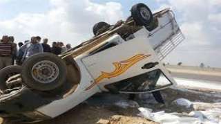 إصابة 4 أشخاص في انقلاب...