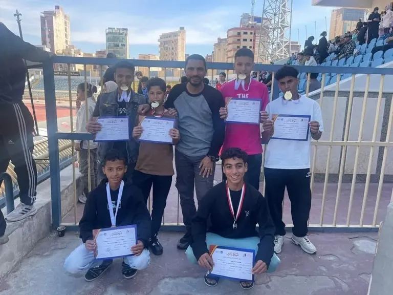 طلاب الفيوم الفائزون