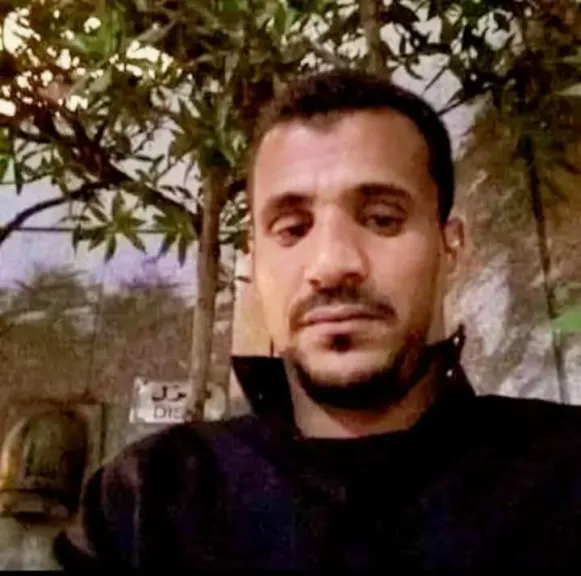 الشاب المتوفي