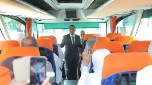 نائب محافظ قنا يودع الفوج...