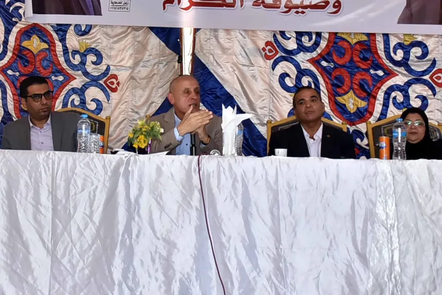 مؤتمر شعبي حاشد لـ محافظ الأقصر بعزبة أبو دغار في أرمنت