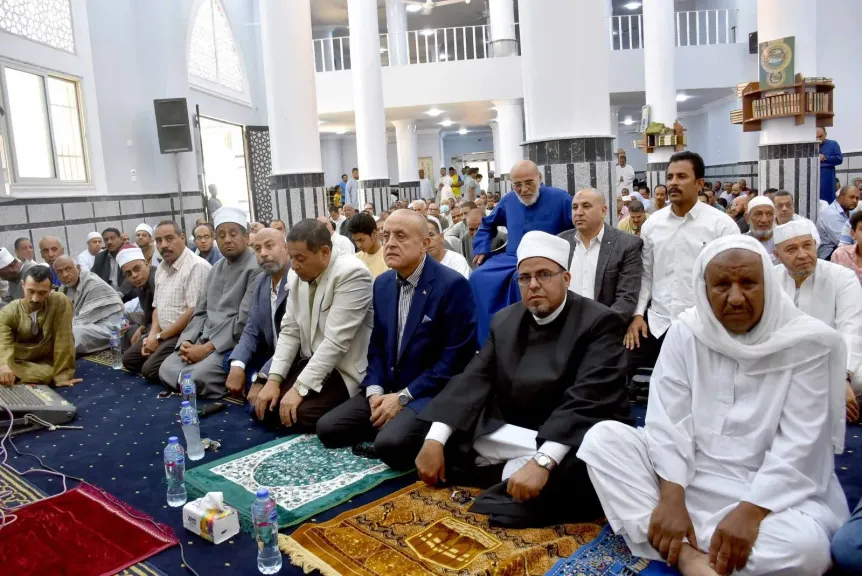 محافظ الأقصر يفتتح مسجد الحاج يوسف بدوى