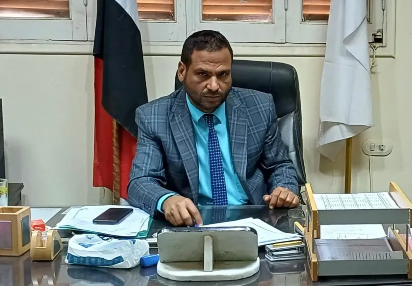 عبد المننعم قاصد، مدير تعليم أبو تشت