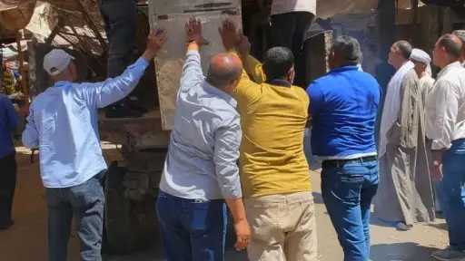 حملات مكثفة لإزالة الإشغالات والتعديات...