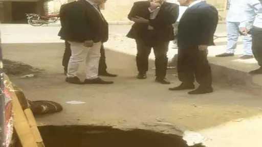 ضبط 5 أشخاص بشركة مقاولات...