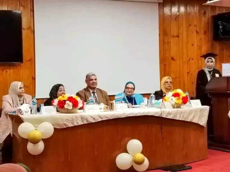 كلية التمريض بـ الفيوم تناقش أول رسالة ماجستير