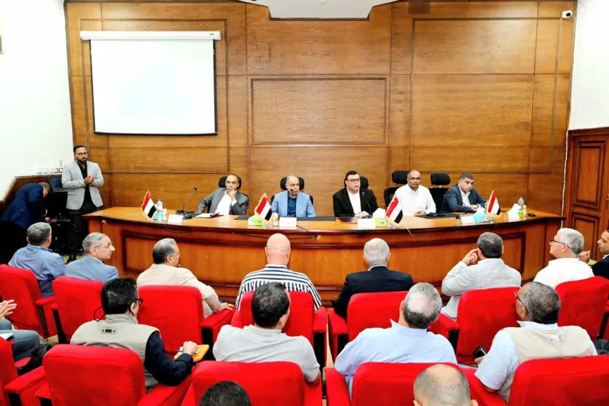 وزير الإسكان ومحافظ المنيا