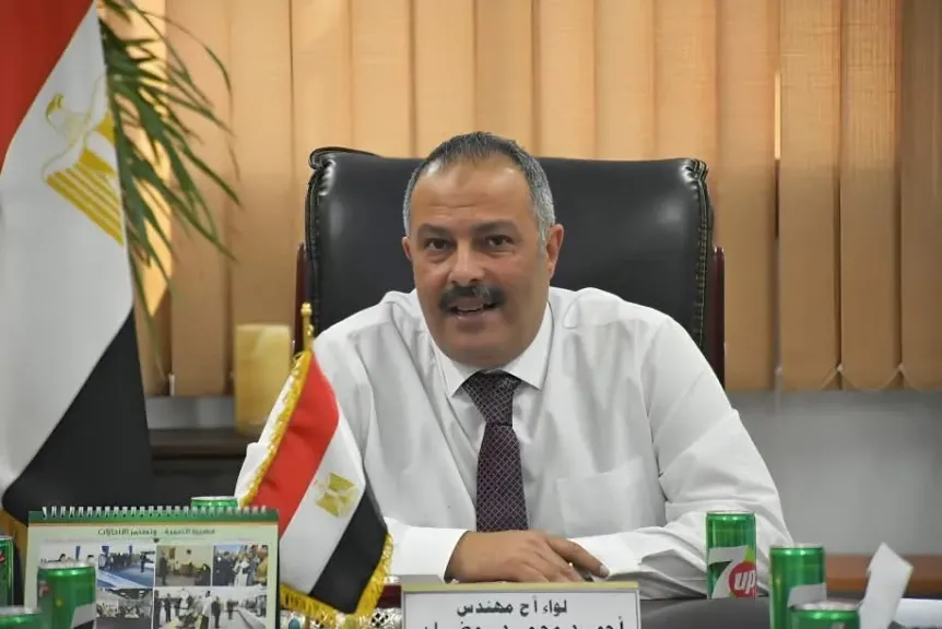 اللواء أحمد رمضان ،رئيس مجلس إدارة الشركة في الأقصر