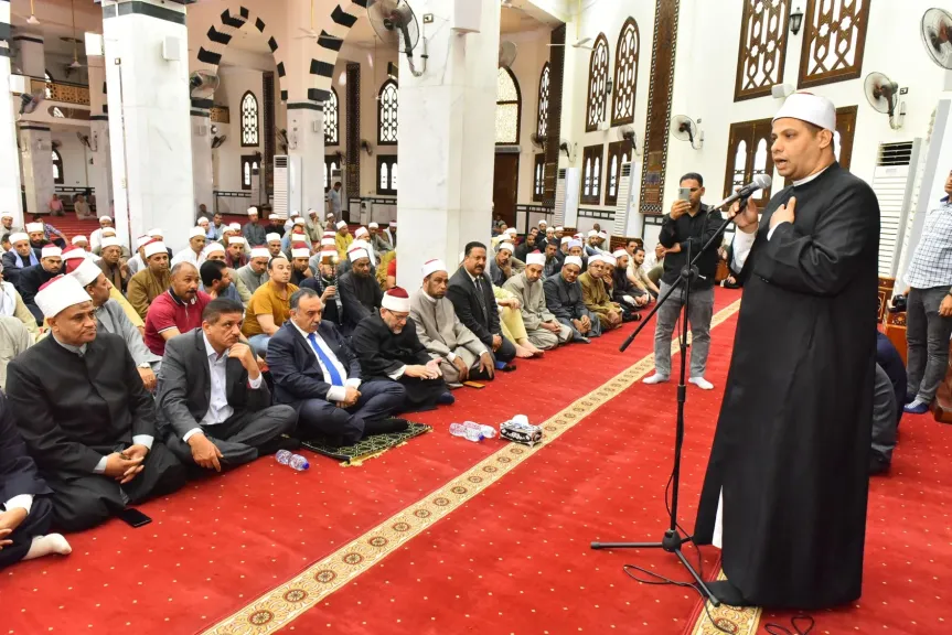 محافظ أسيوط يشهد احتفال مديرية الأوقاف بالعام الهجري الجديد