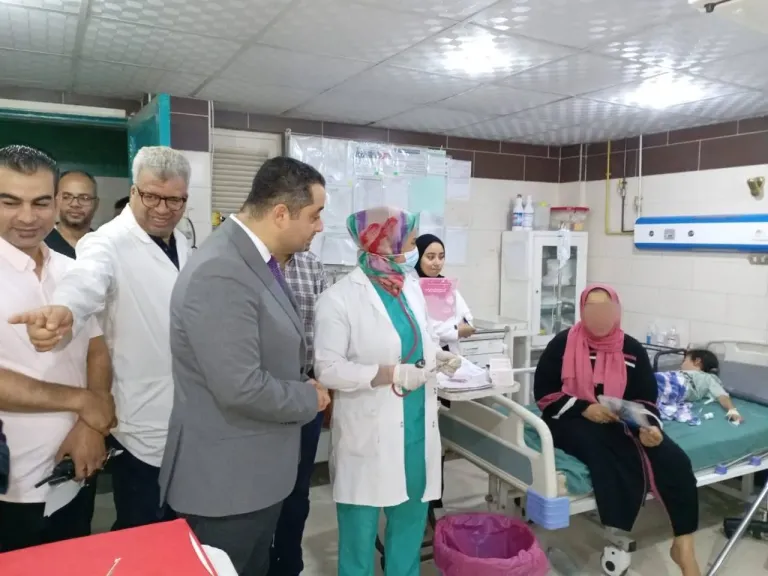 وكيل "صحة قنا " يتفقد مستشفى قنا العام