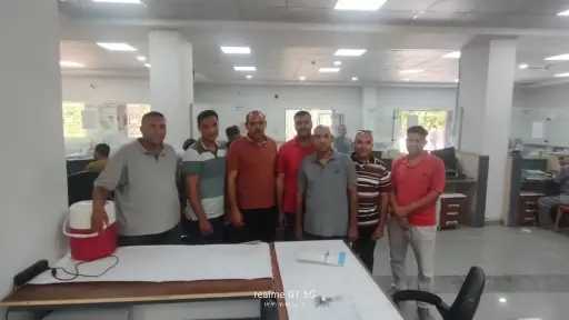 إقبال كبير من المواطنين على...