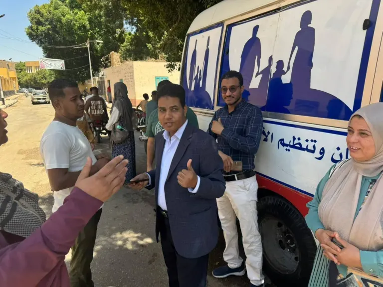 وكيل صحة الأقصر يتفقد أعمال مبادرة ” 100 يوم صحة” بـ البياضية