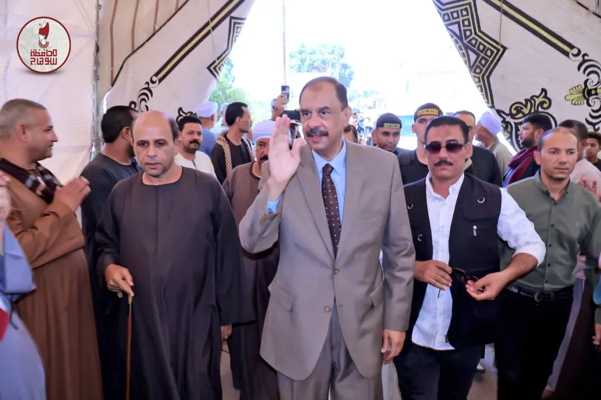 محافظ سوهاج يتفقد اللجان