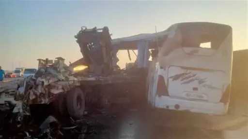 مصرع 7 أشخاص وإصابة 44...