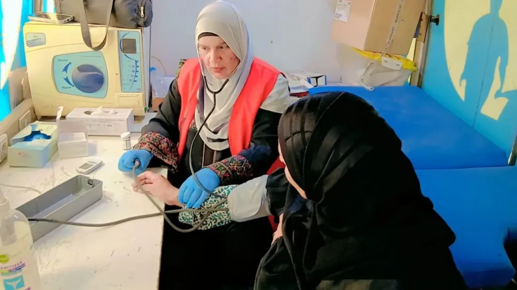 مبادرة ” 100 يوم صحة”