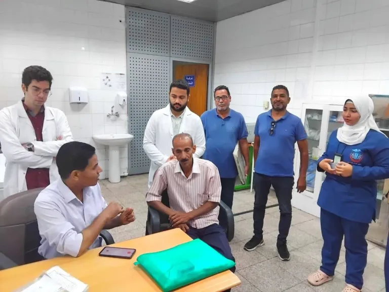 وكيل صحة الأقصر يتفقد الحجر الصحي