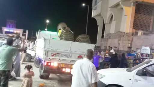 إغلاق وتشميع 6 محلات مخالفة.....