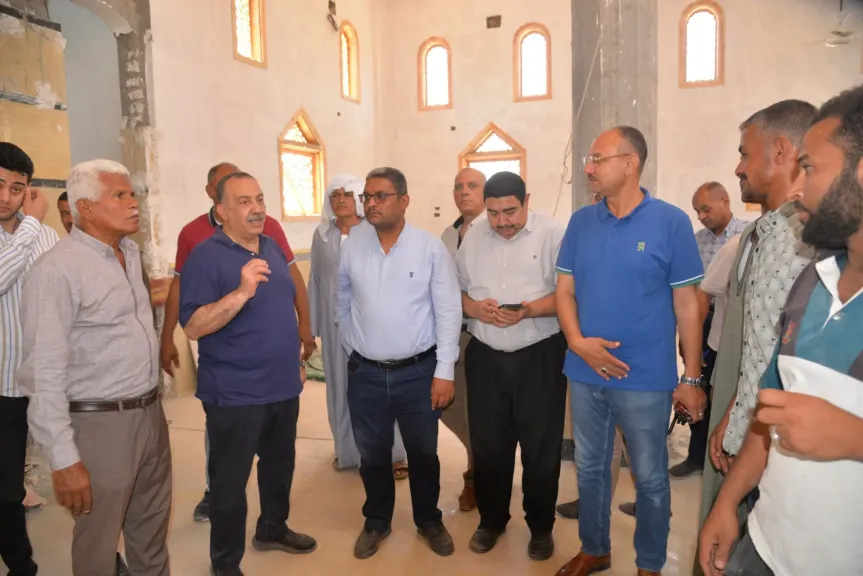 محافظ أسيوط يتفقد عرب الكلابات بالفتح