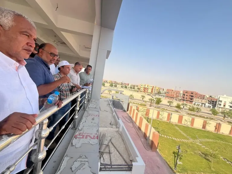 الإنشاءات بمدينة قنا الجديدة
