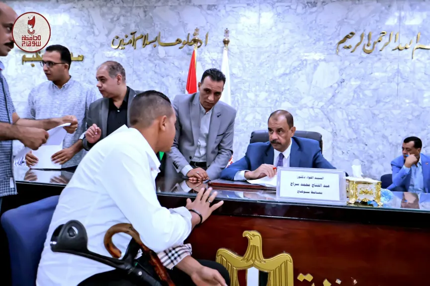 سراج يبحث مشاكل المواطنين