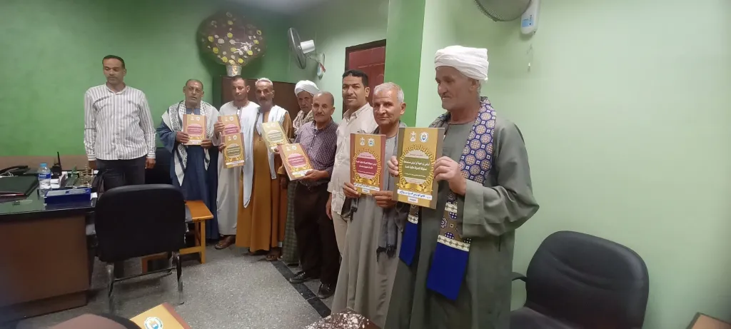 تسليم العقود